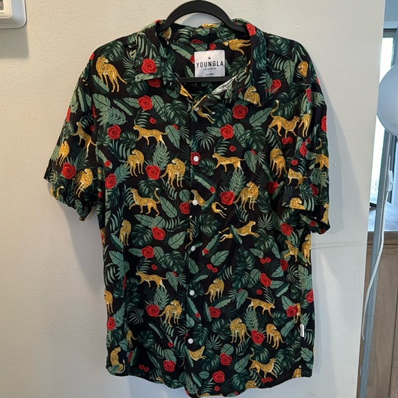 Young LA short sleeve button down - Picture 1 of 3